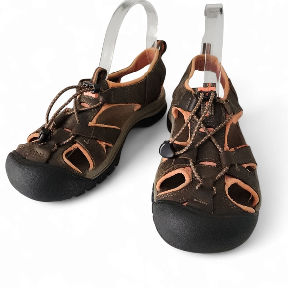 KEEN Newport Outdoor Sandals brown or grey/coral size 7 - Picture 3 of 8